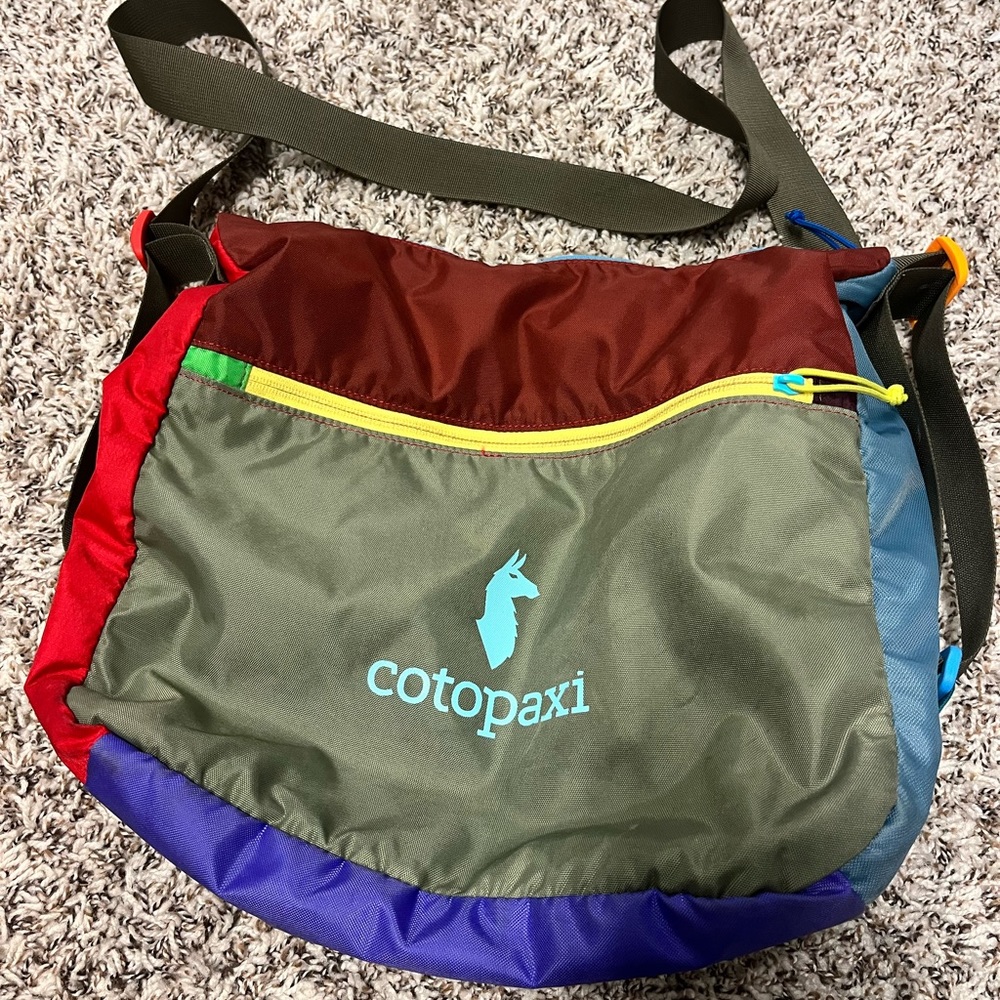 Cotopaxi Crossbody Bag